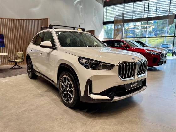BMW X1 2.0 16V TURBO GASOLINA SDRIVE20I X-LINE STEPTRONIC BMW X1 2.0 16V TURBO GASOLINA SDRIVE20I X-LINE STEPTRONIC